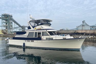 48' Tollycraft 1985 Yacht For Sale